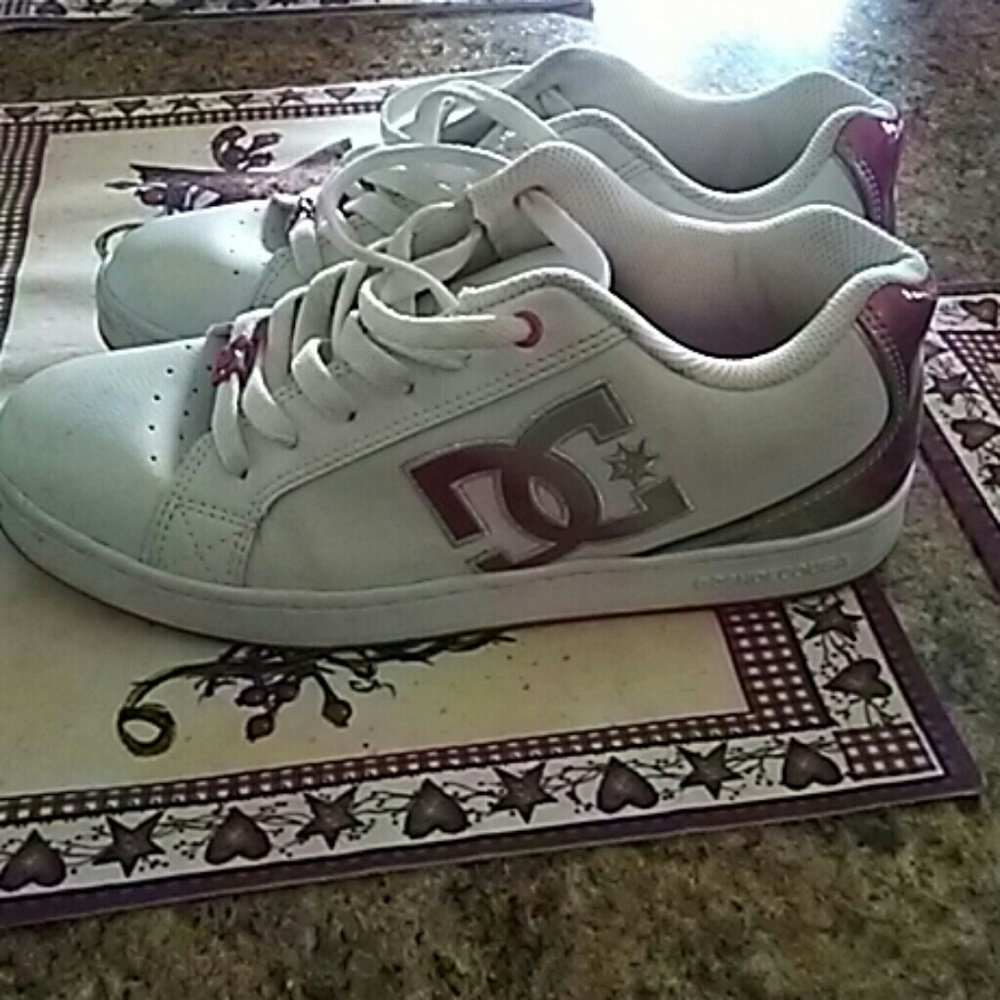 Womens shoes